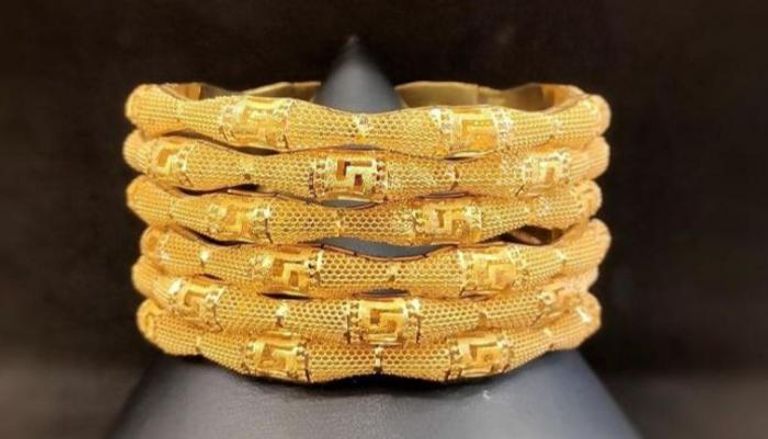 أسعار الذهب تواصل تراجعها بمصر وعيار 21 بـ 7010 جنيهات